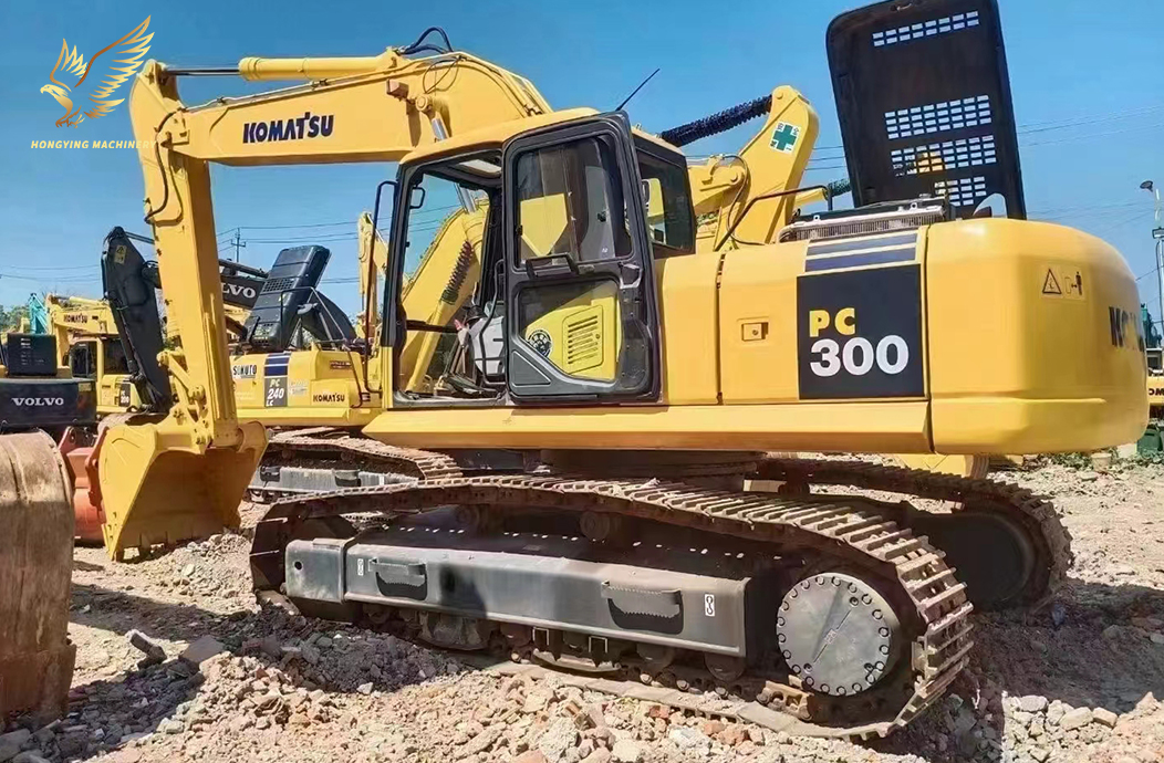 Used KOMATSU PC300