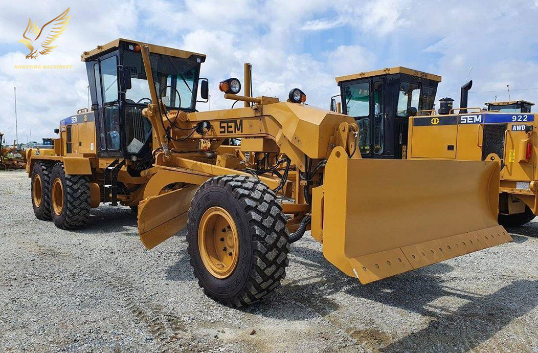 Used SEM 922 Motor Grader