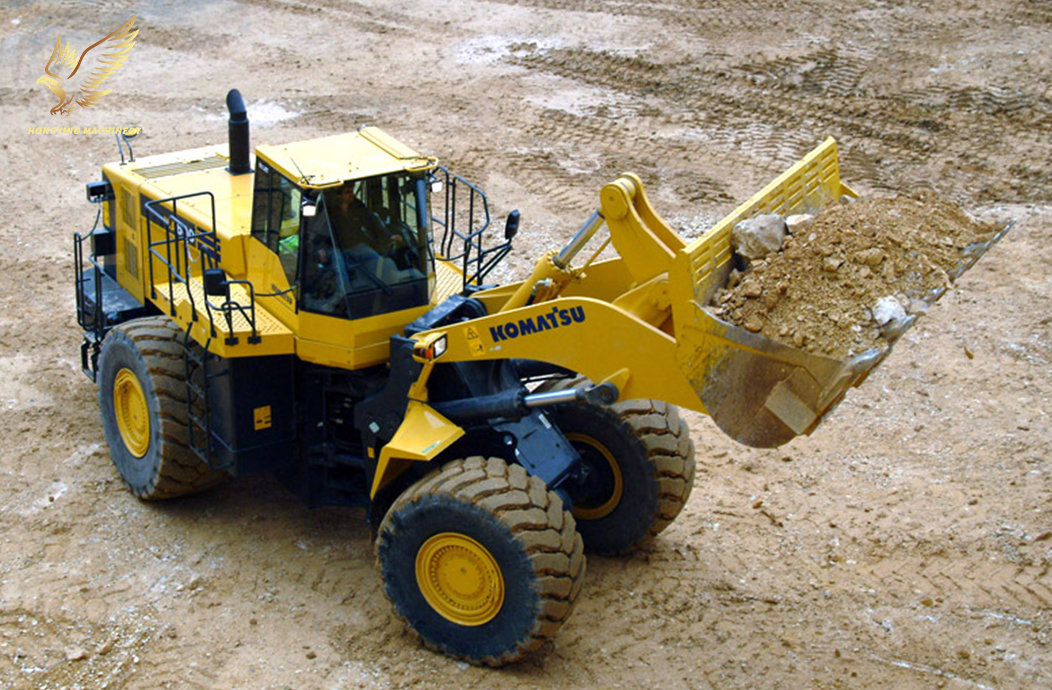 Used Komatsu WA600 Loader