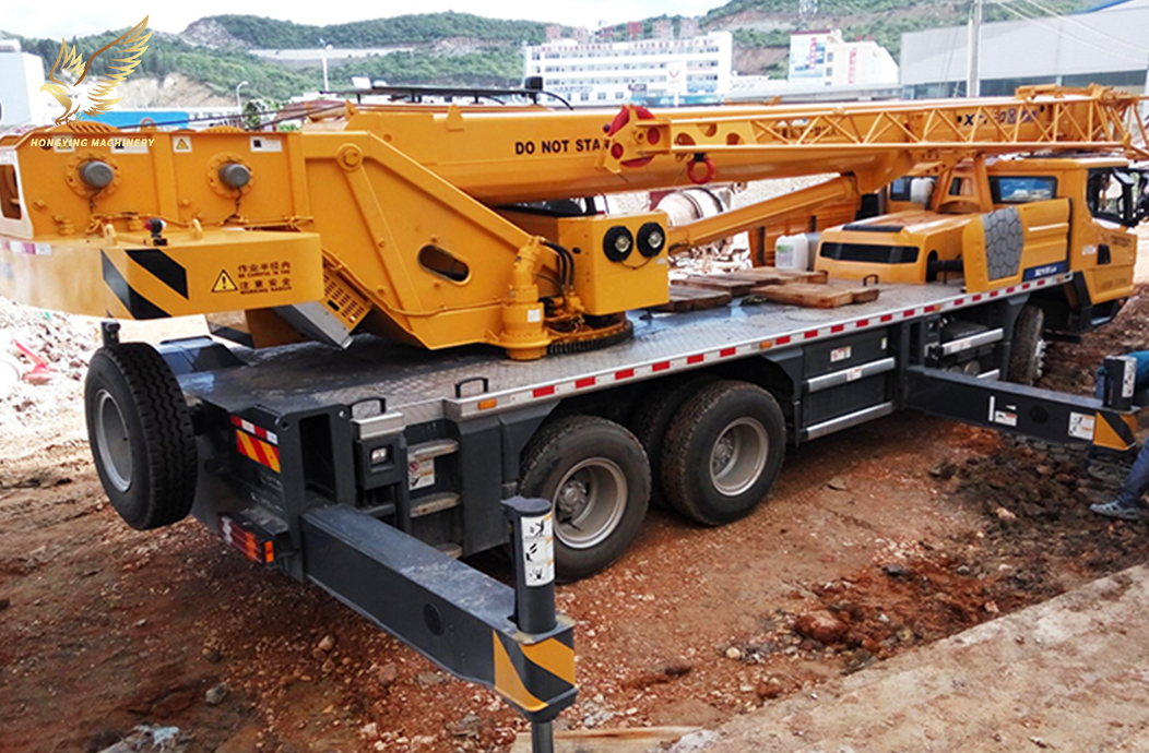 Used XCMG 20TON Crane Truck