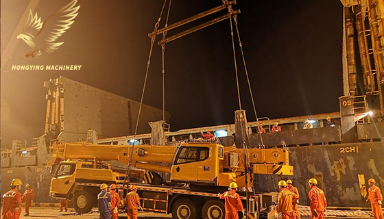 The prepared crane is ready to be shipped to Peru customers