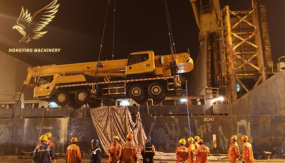 The prepared crane is ready to be shipped to Peru customers