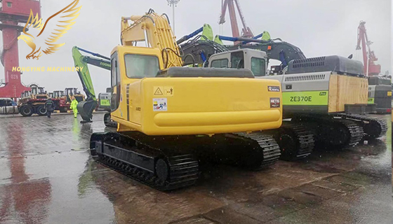 A second-hand Komatsu PC200 excavator is ready to be shipped to Zimbabwe